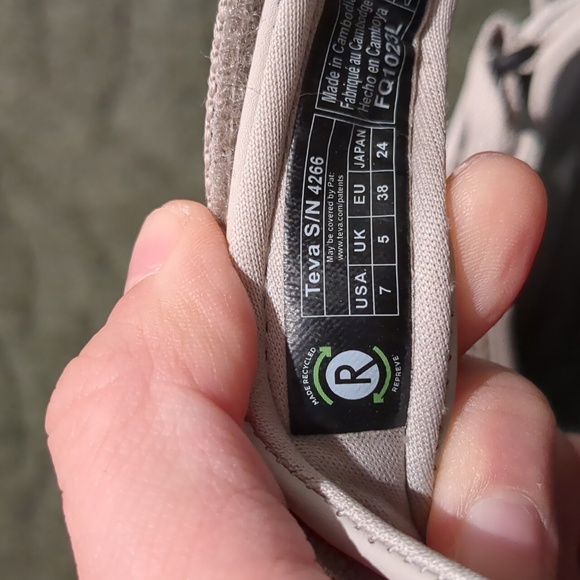 Teva Women's Sandals Tirra SN 4266 Size 7 Trail Water Sport Outdoors Beige - Picture 6 of 6